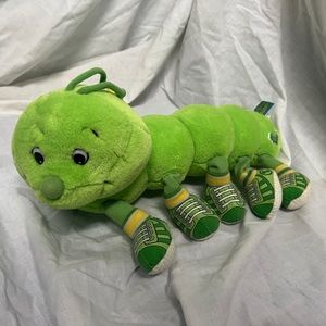 Lots a Lots a Leggggggs Green Caterpillar
